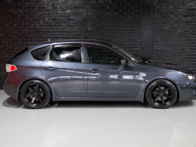Vehicle Gallery Image