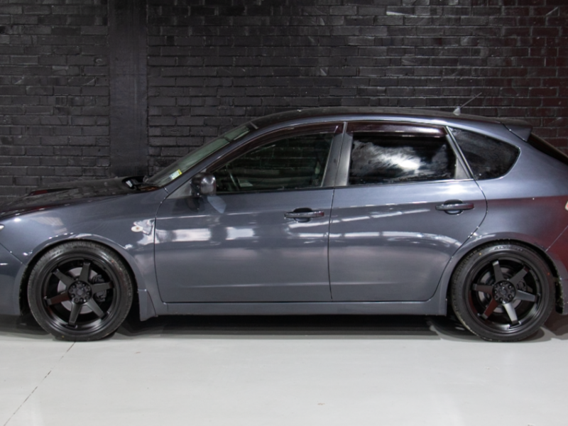Vehicle Gallery Image
