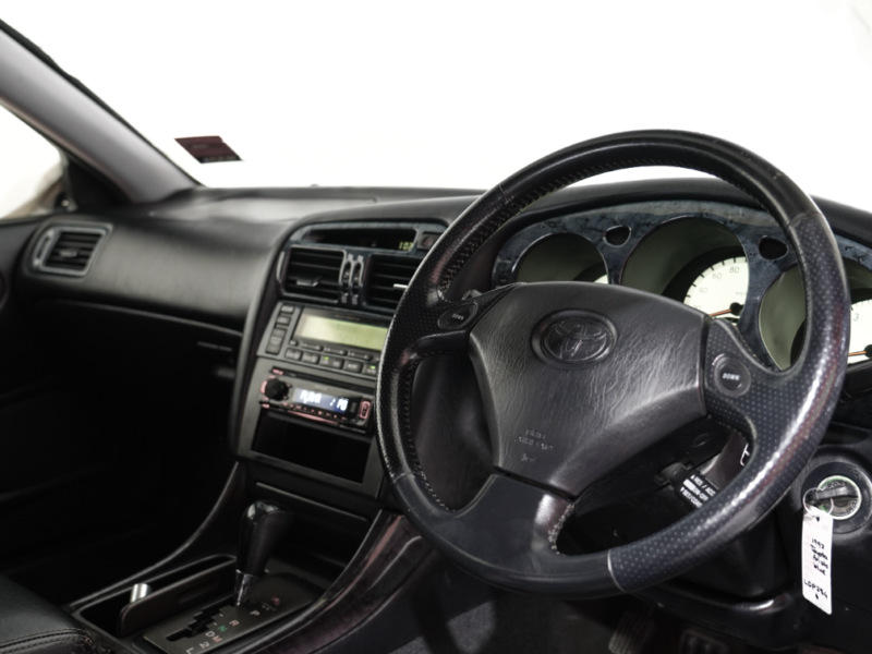 Vehicle Gallery Image