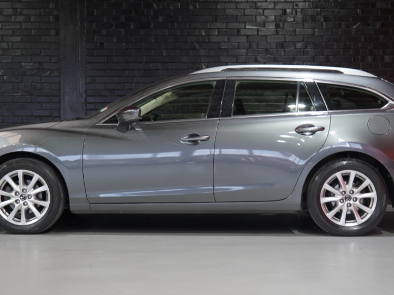 Vehicle Gallery Image