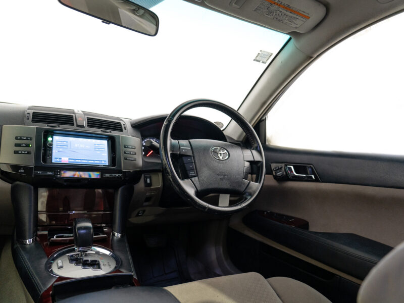 Vehicle Gallery Image