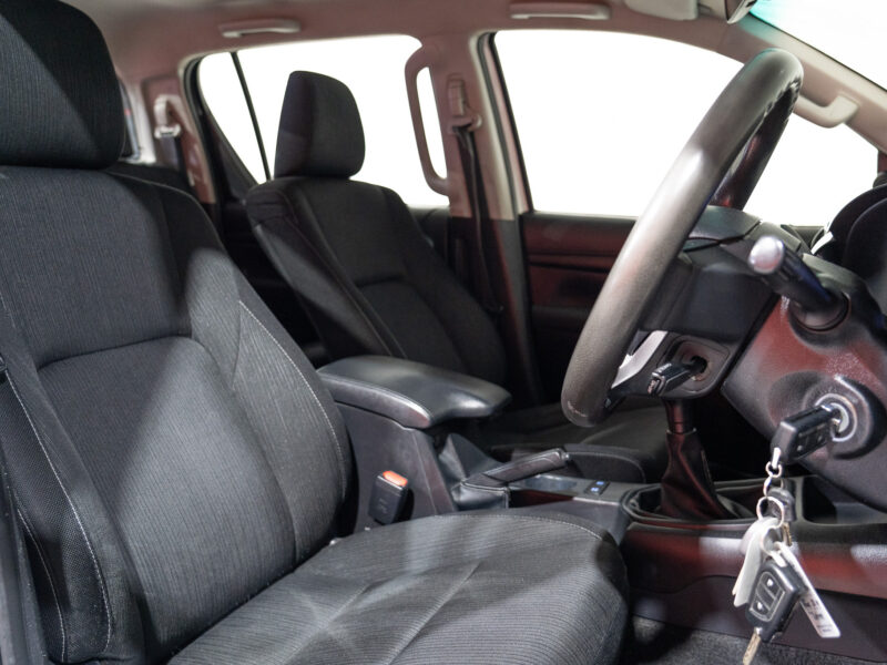 Vehicle Gallery Image