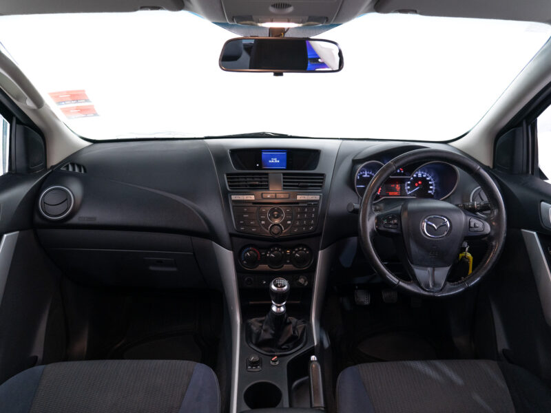 Vehicle Gallery Image