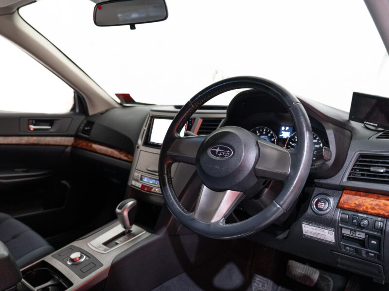Vehicle Gallery Image