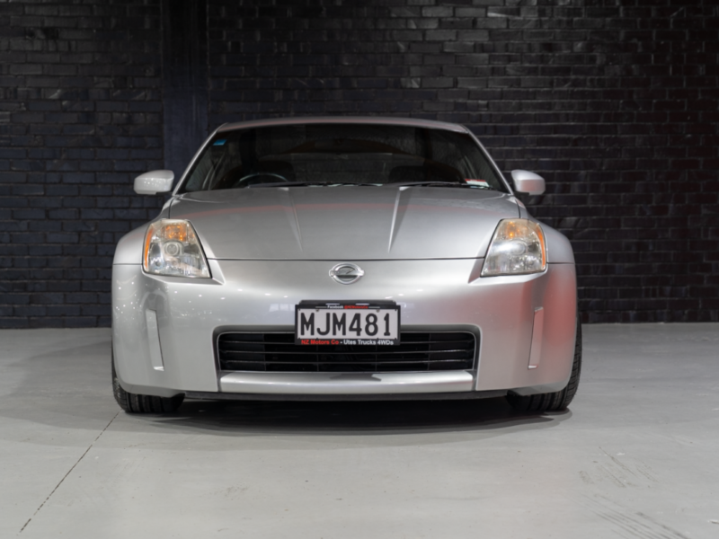 Vehicle Gallery Image