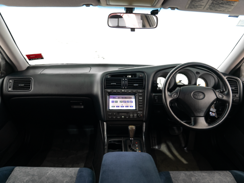 Vehicle Gallery Image