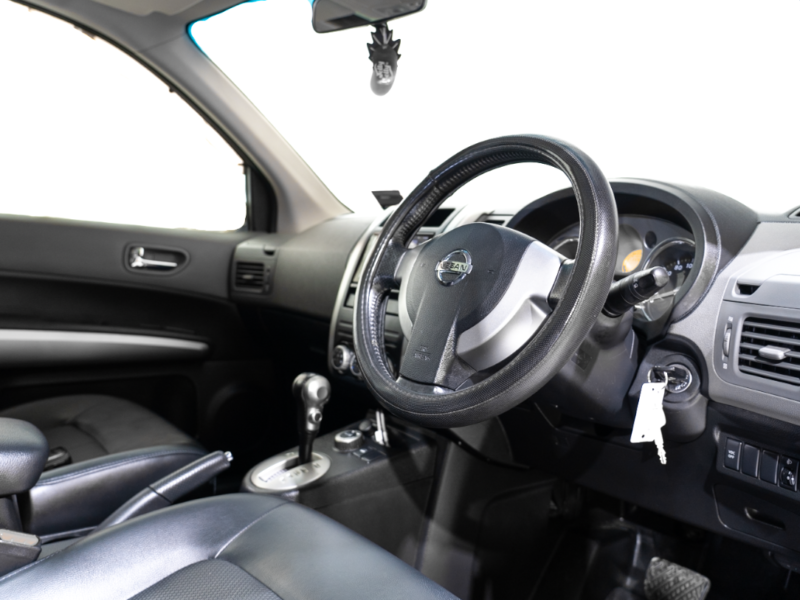 Vehicle Gallery Image