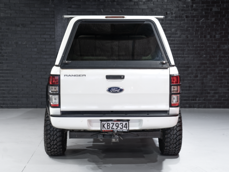 Vehicle Gallery Image