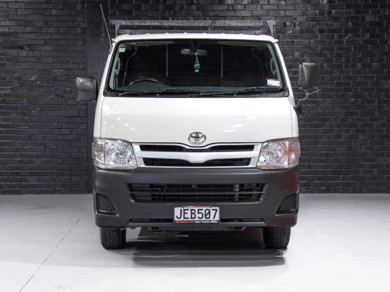Vehicle Gallery Image