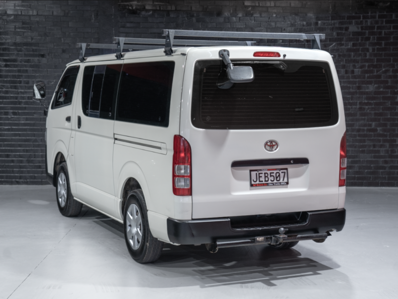 Vehicle Gallery Image