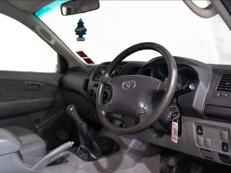 Vehicle Gallery Image
