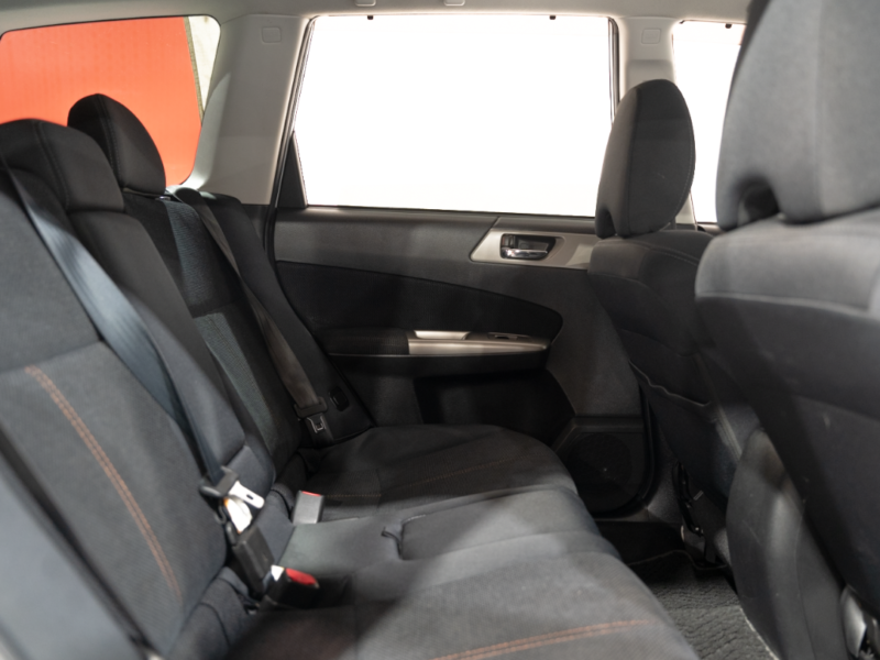 Vehicle Gallery Image