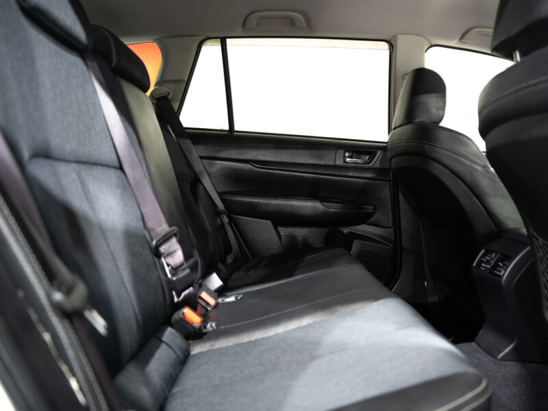 Vehicle Gallery Image