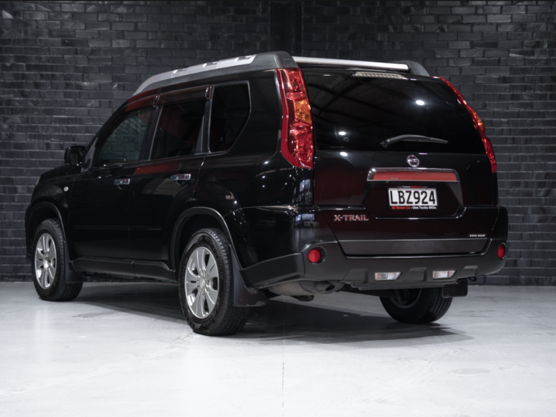 Vehicle Gallery Image