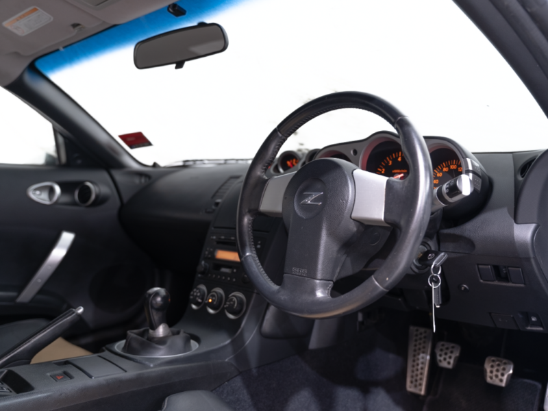 Vehicle Gallery Image
