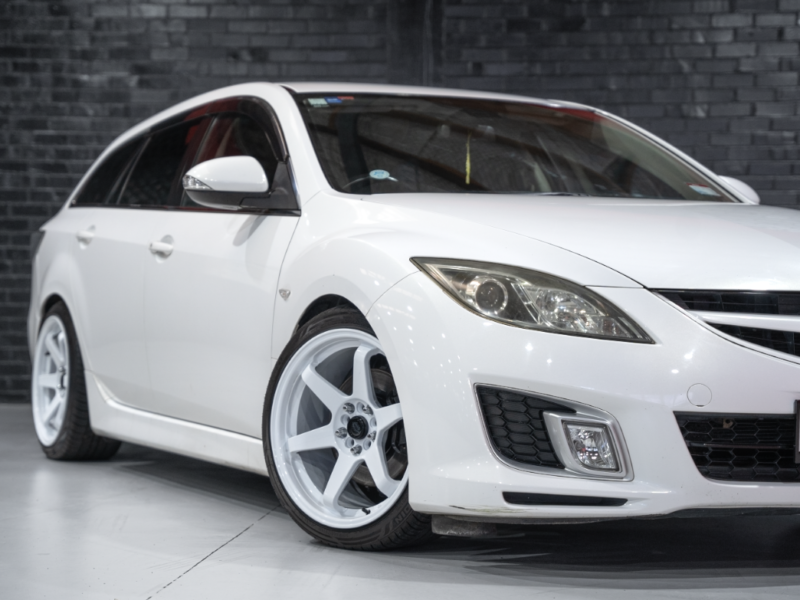 Vehicle Gallery Image