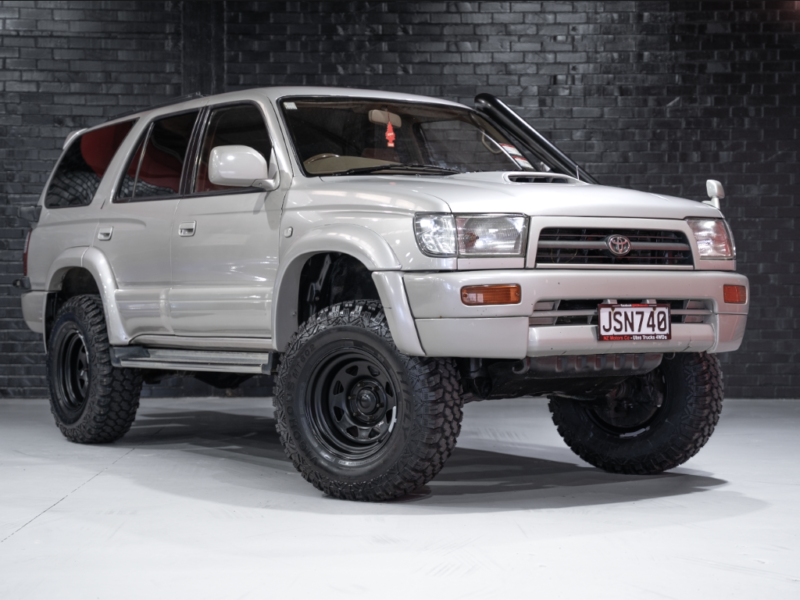 Vehicle Gallery Image