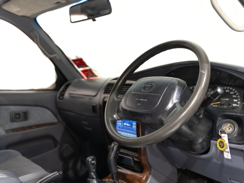 Vehicle Gallery Image
