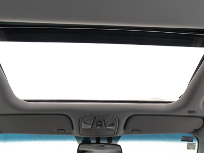 Vehicle Gallery Image