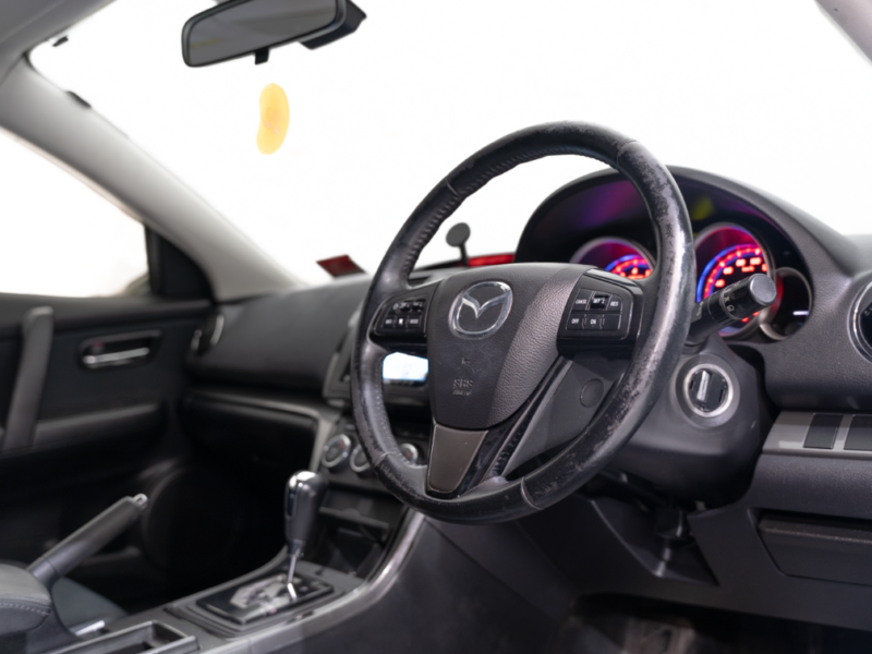 Vehicle Gallery Image