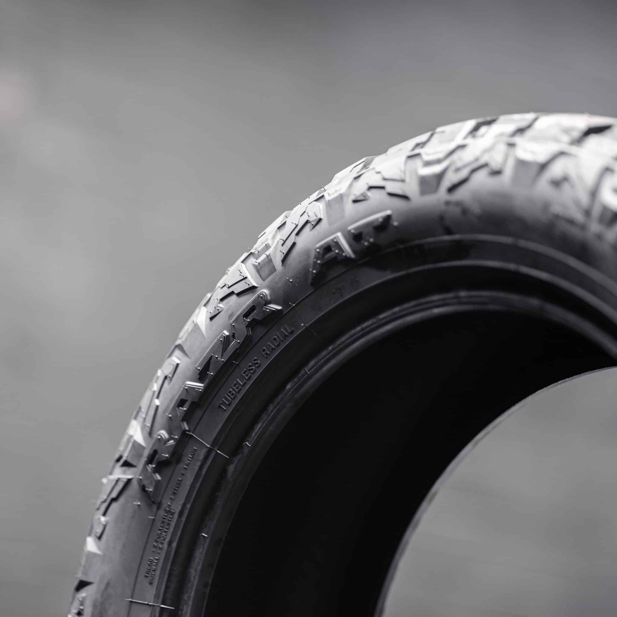 Maxxis RAZR AT-811 - 275/55/R20 - NZ Motors Limited