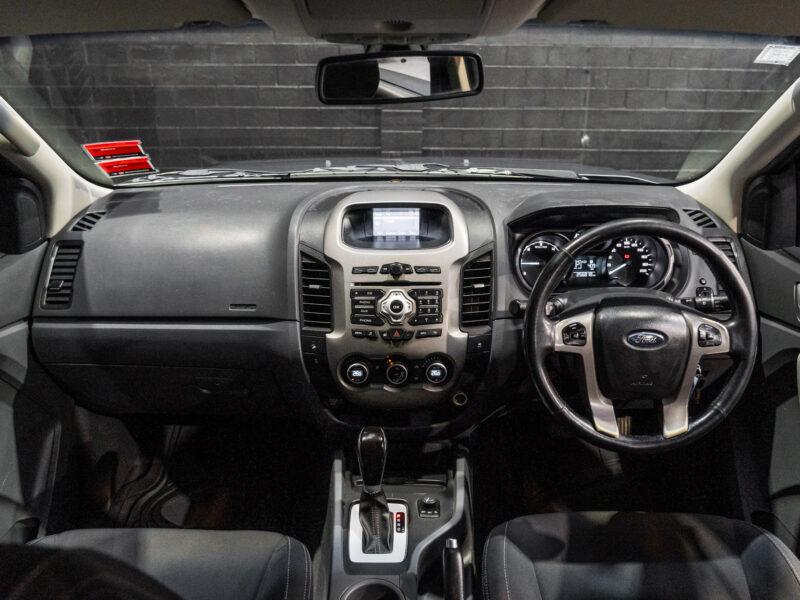 Vehicle Gallery Image