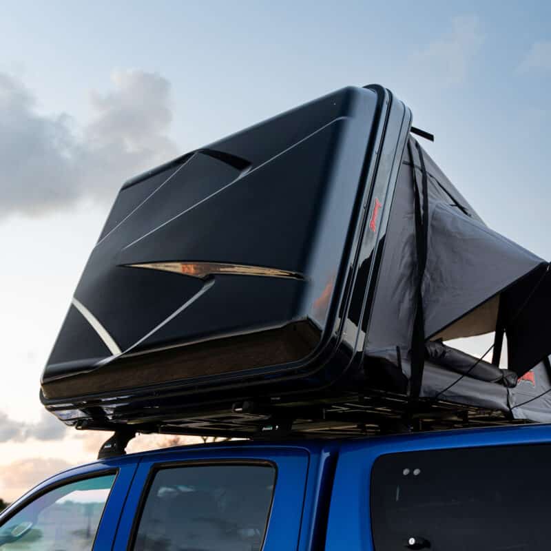 Defender Off-Road Cantilever Hard Shell Rooftop Tent - Image 3