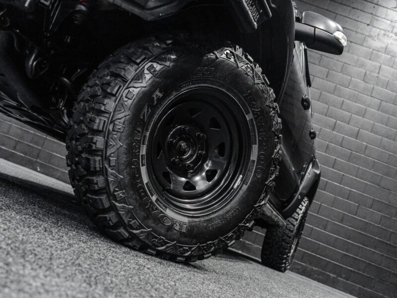 Vehicle Gallery Image