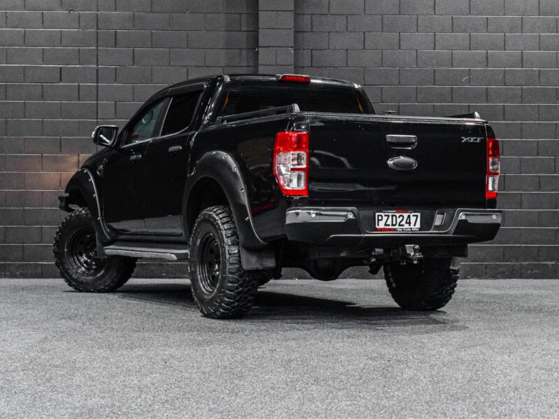 Vehicle Gallery Image