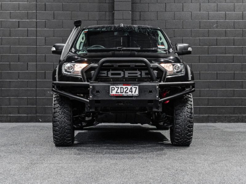 Vehicle Gallery Image