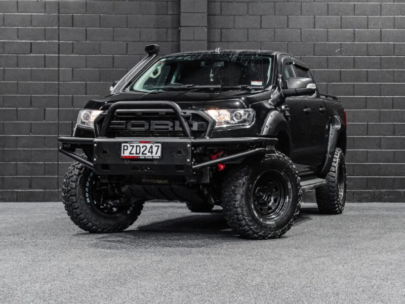Vehicle Gallery Image