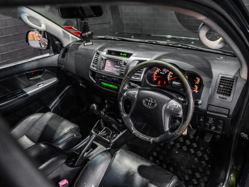 Vehicle Gallery Image