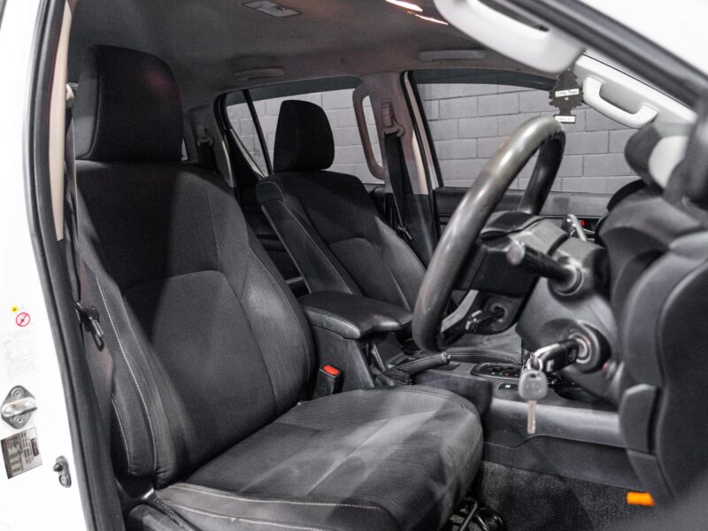 Vehicle Gallery Image