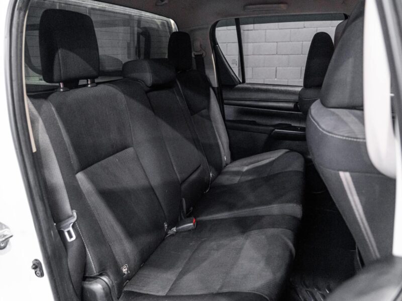 Vehicle Gallery Image