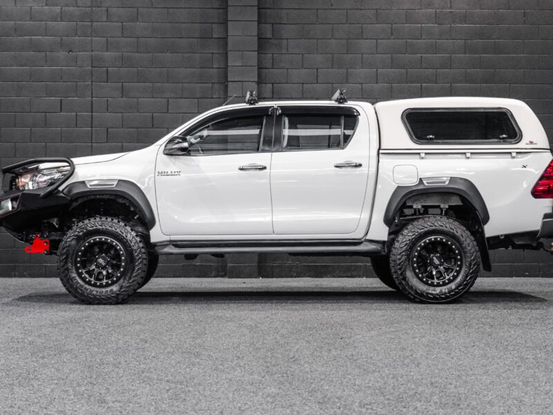 Vehicle Gallery Image