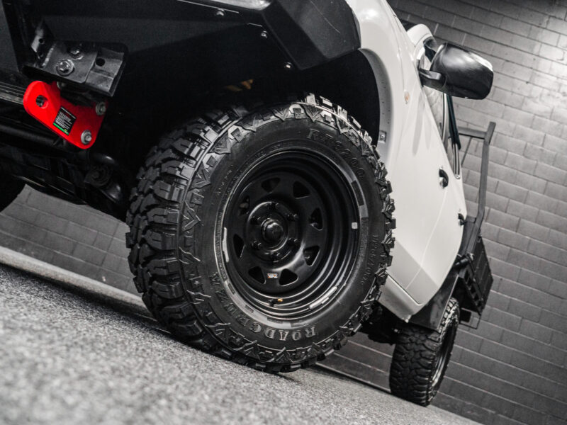 Vehicle Gallery Image