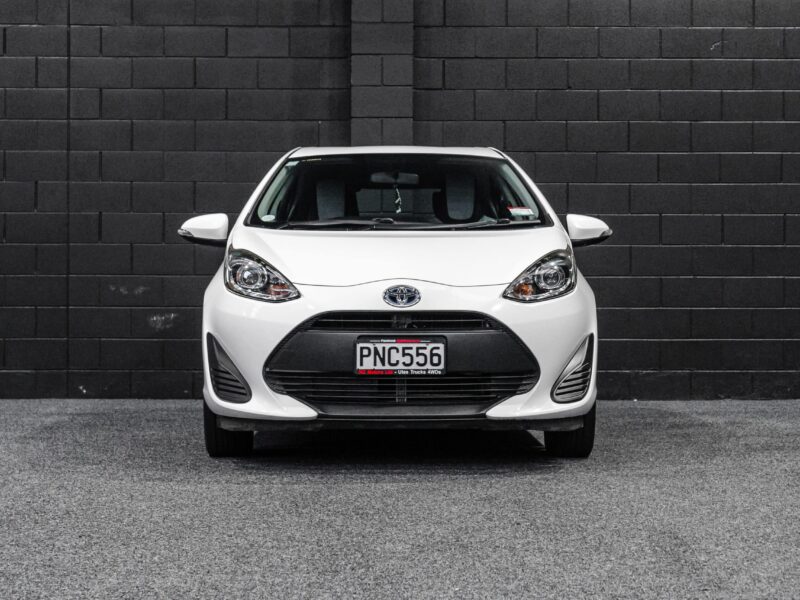 Vehicle Gallery Image