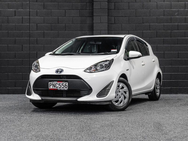 Vehicle Gallery Image