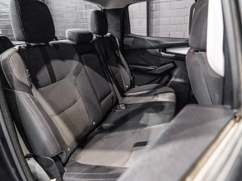 Vehicle Gallery Image