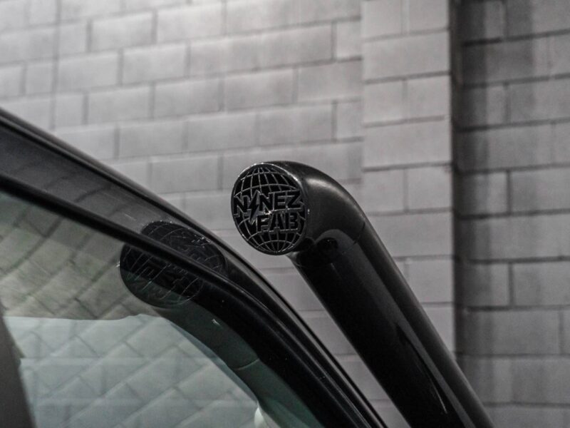Vehicle Gallery Image