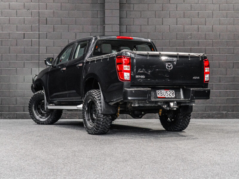 Vehicle Gallery Image