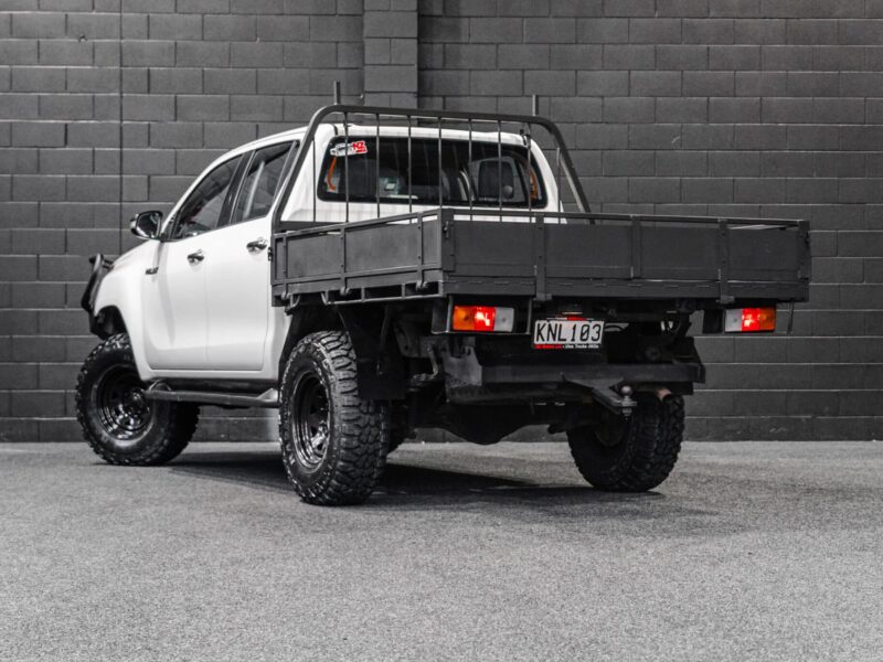 Vehicle Gallery Image