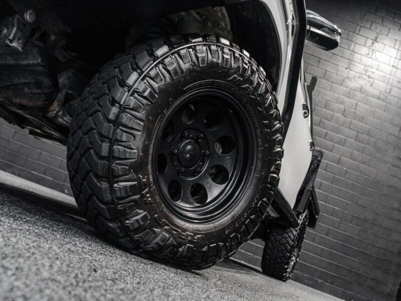 Vehicle Gallery Image