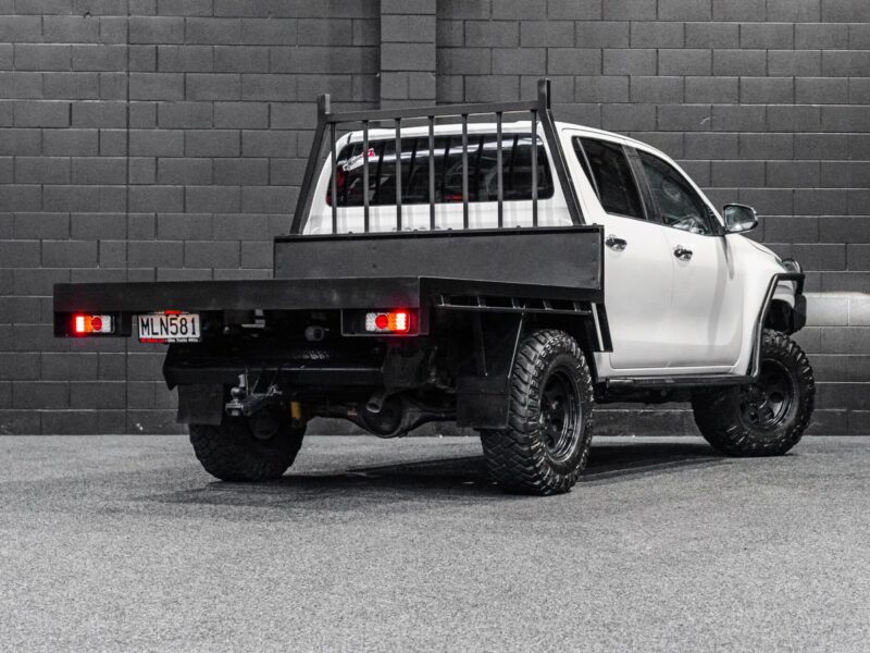 Vehicle Gallery Image