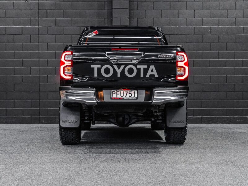 Vehicle Gallery Image