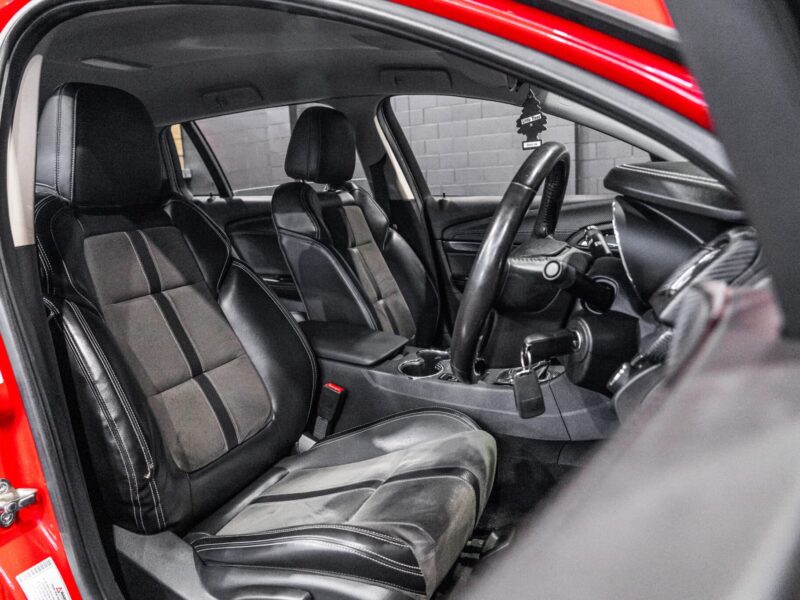 Vehicle Gallery Image