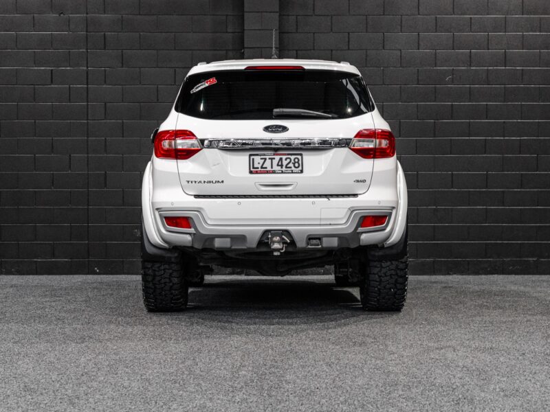 Vehicle Gallery Image