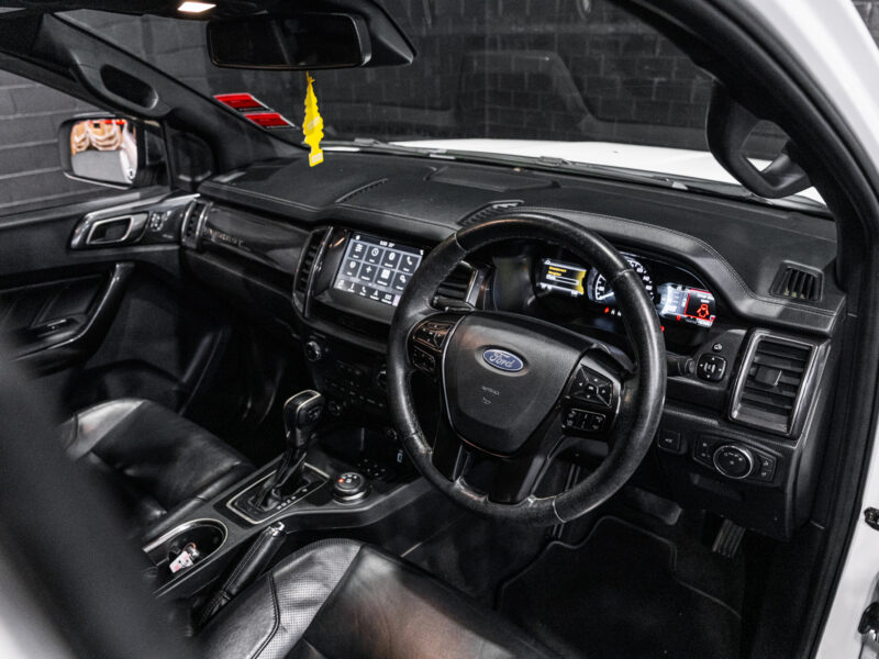 Vehicle Gallery Image