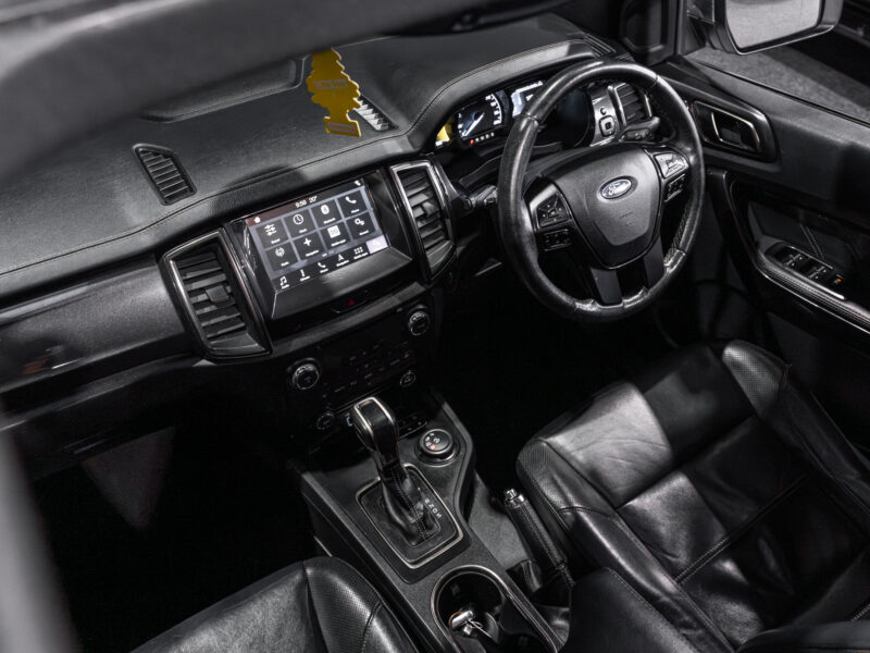 Vehicle Gallery Image