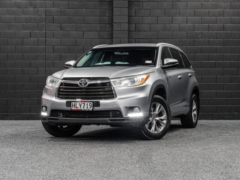 Vehicle Gallery Image